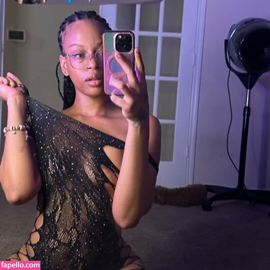 Photo by Liyah 💦❤️