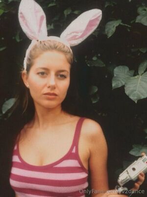 Photo by Dancing with Liv