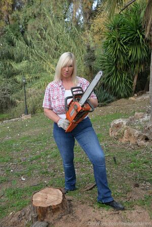 Photo by Melody Charm