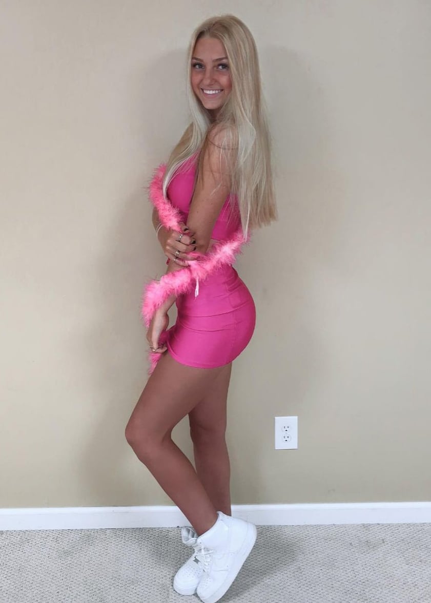 Sydney Thomas Sydney Thomas sexy nude